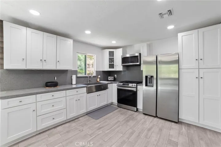 1080 1st, Norco, California 92860