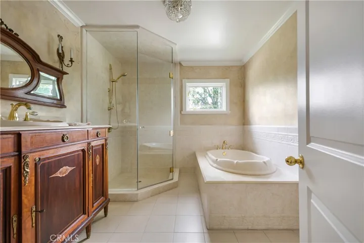 1333 Mayapan Rd, La Habra Heights, California 90631