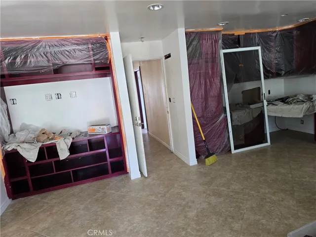 M. Br