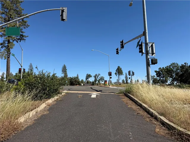 7337 Skyway, Paradise, California 95969
