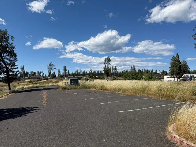 7337 Skyway, Paradise, California 95969