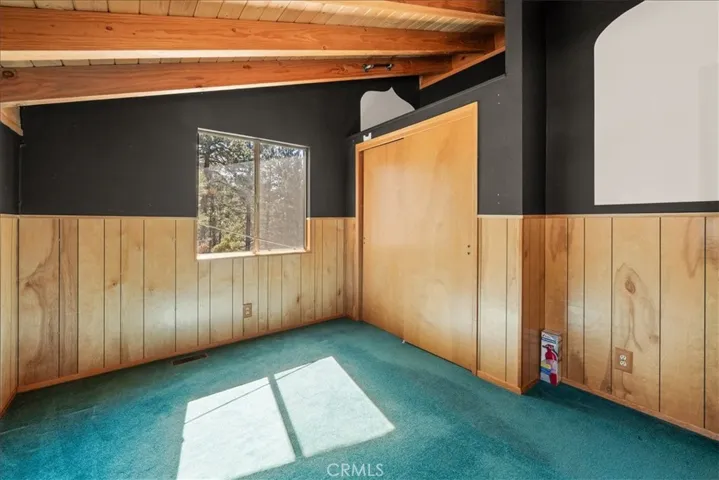 769 Lowe Drive, Big Bear Lake, California 92315