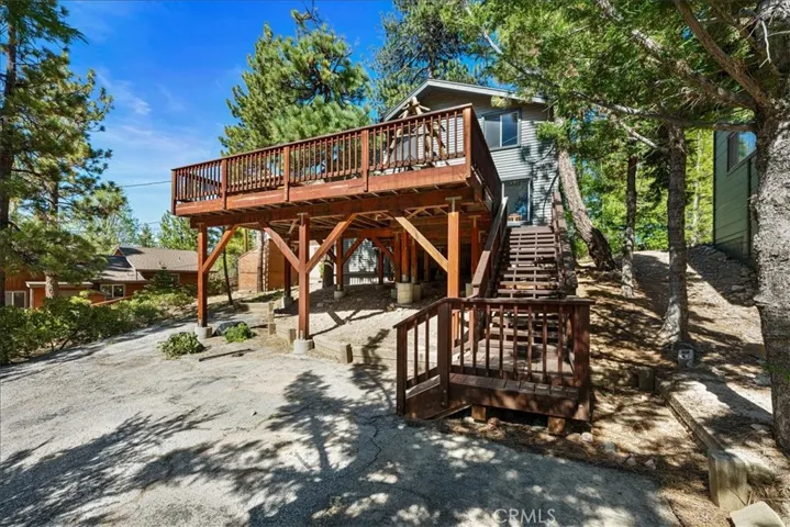 769 Lowe Drive, Big Bear Lake, California 92315