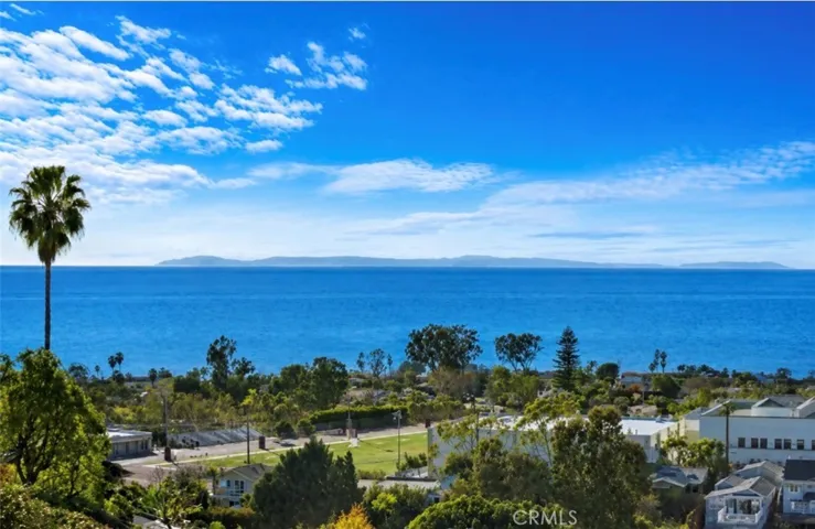 665 Temple Hills Drive, Laguna Beach, California 92651