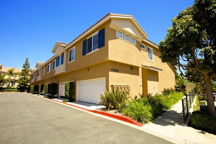 12815 Via Nieve 57, San Diego, California 92130