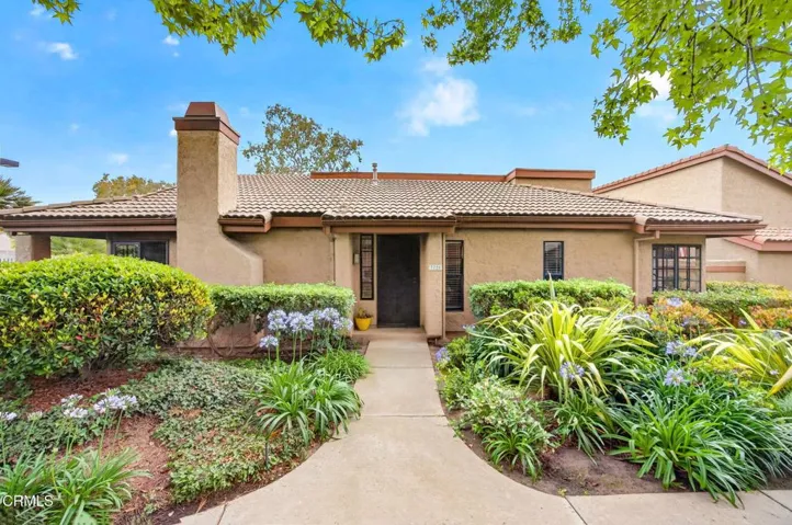 2-web-or-mls-Upmarket Media-3720ViaP011