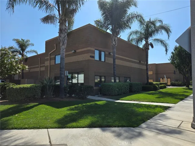 4066 Alamo Street, Riverside, California 92501