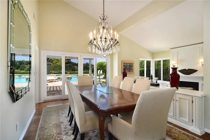 3861 Braewood Court, Tarzana, California 91356