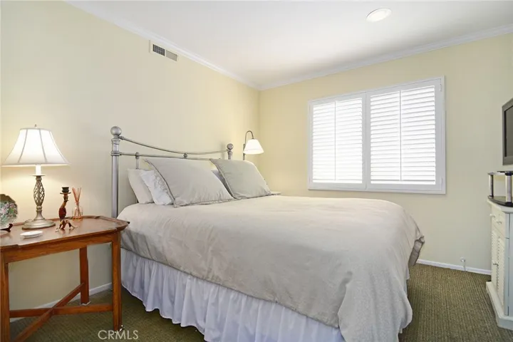 3861 Braewood Court, Tarzana, California 91356