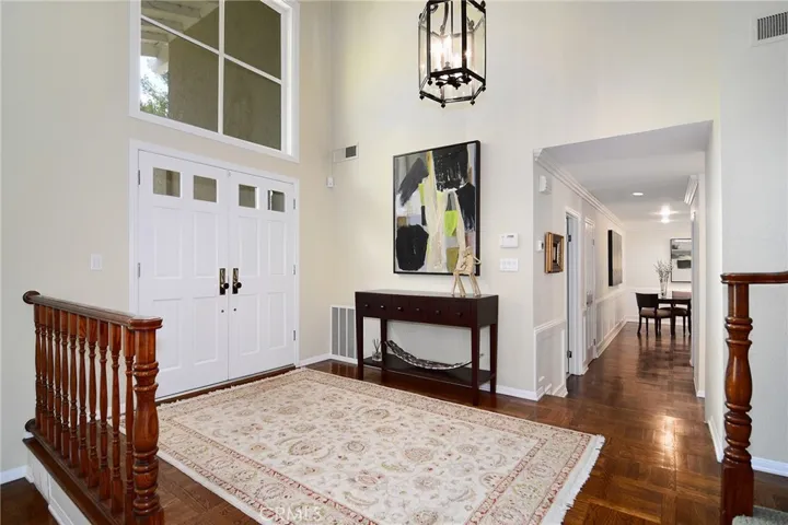 3861 Braewood Court, Tarzana, California 91356