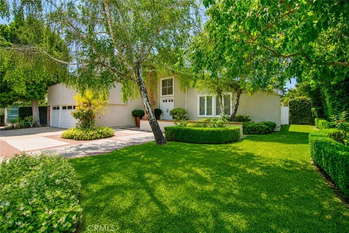 3861 Braewood Court, Tarzana, California 91356