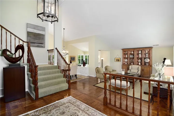 3861 Braewood Court, Tarzana, California 91356