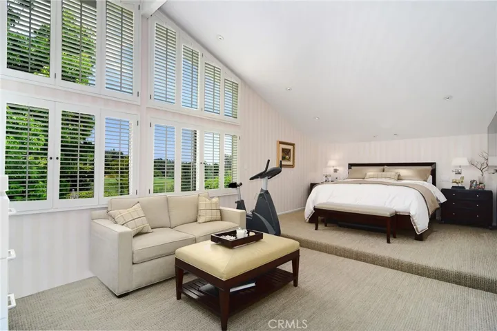 3861 Braewood Court, Tarzana, California 91356