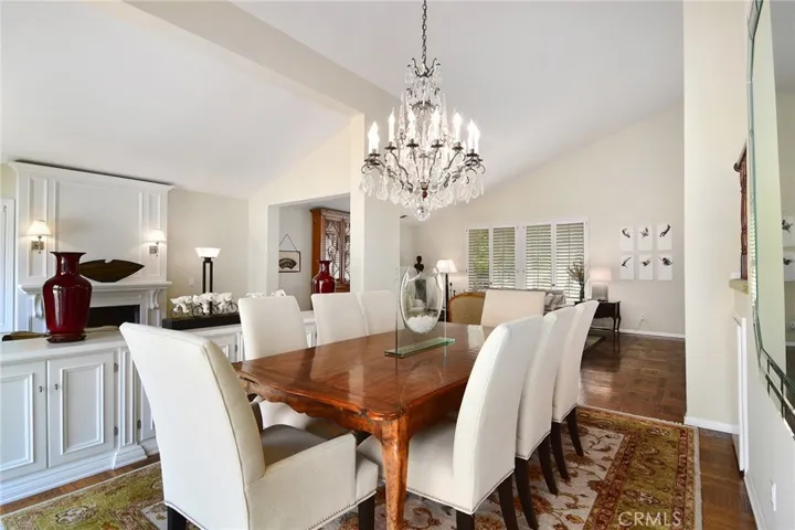 3861 Braewood Court, Tarzana, California 91356