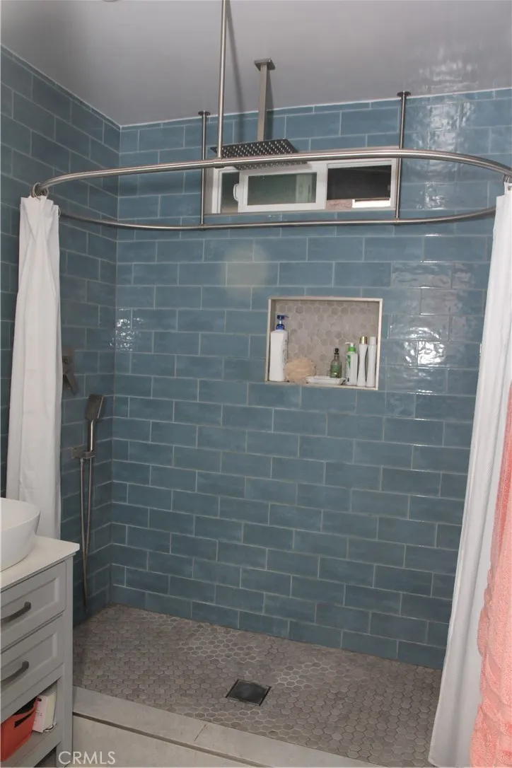 818 S Sloan, Compton, California 90221 — photo 5