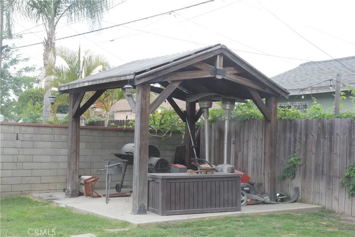 818 S Sloan, Compton, California 90221