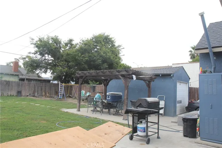 818 S Sloan, Compton, California 90221