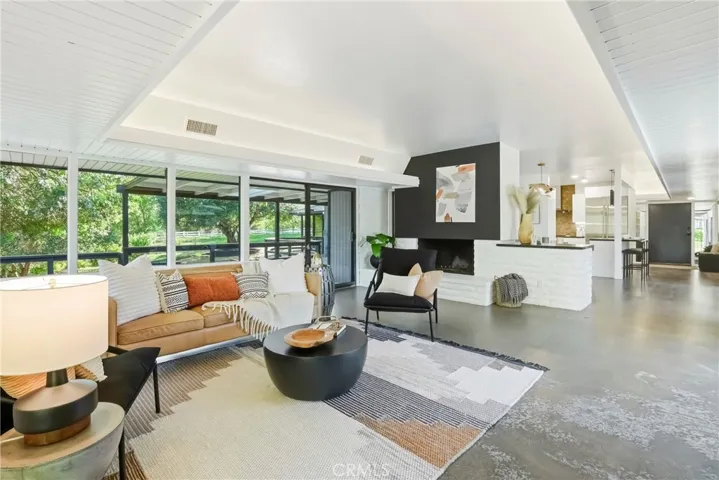 224 Tumble Creek, Fallbrook, California 92028