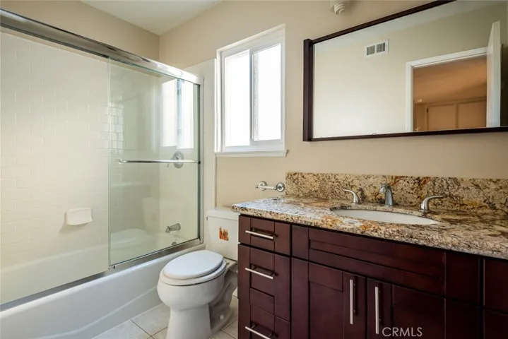 Upstairs Hall Bathroom