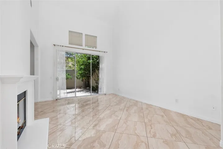 3 Haggerston Aisle, Irvine, California 92603