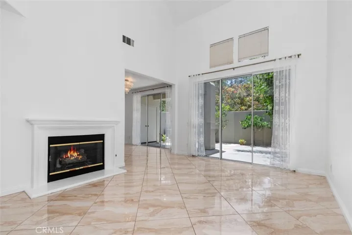 3 Haggerston Aisle, Irvine, California 92603