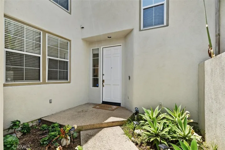 3 Haggerston Aisle, Irvine, California 92603