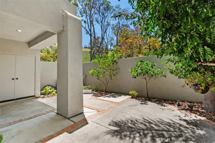 3 Haggerston Aisle, Irvine, California 92603