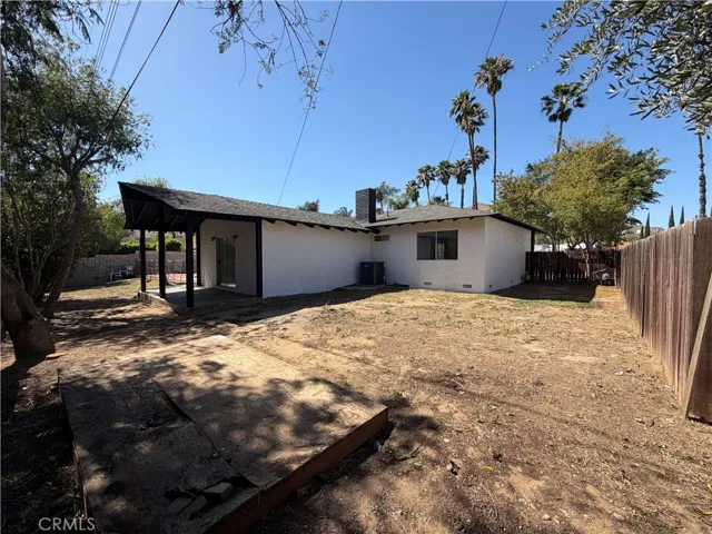 6754 Karen Lane, Jurupa Valley, California 92509