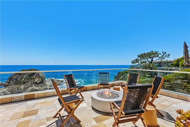 10 S La Senda, Laguna Beach, California 92651