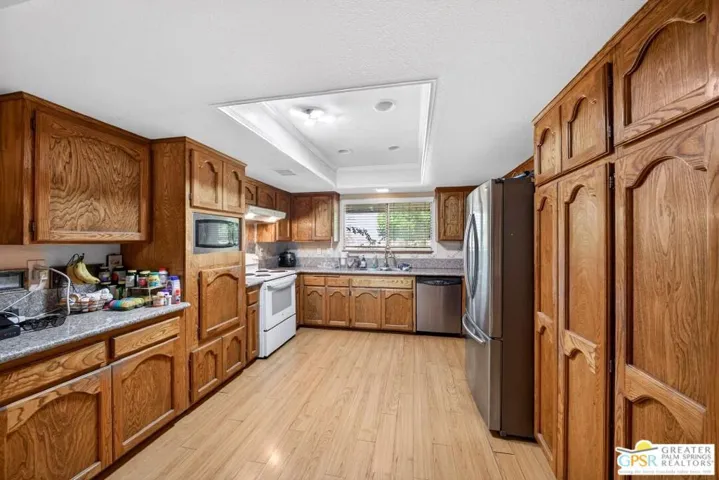 11446 Midway Avenue, Lucerne Valley, California 92356