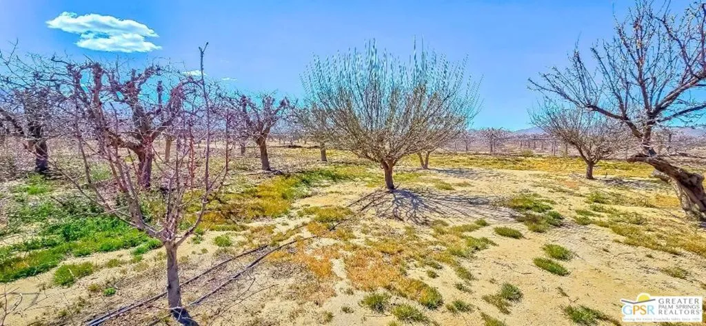 11446 Midway Avenue, Lucerne Valley, California 92356
