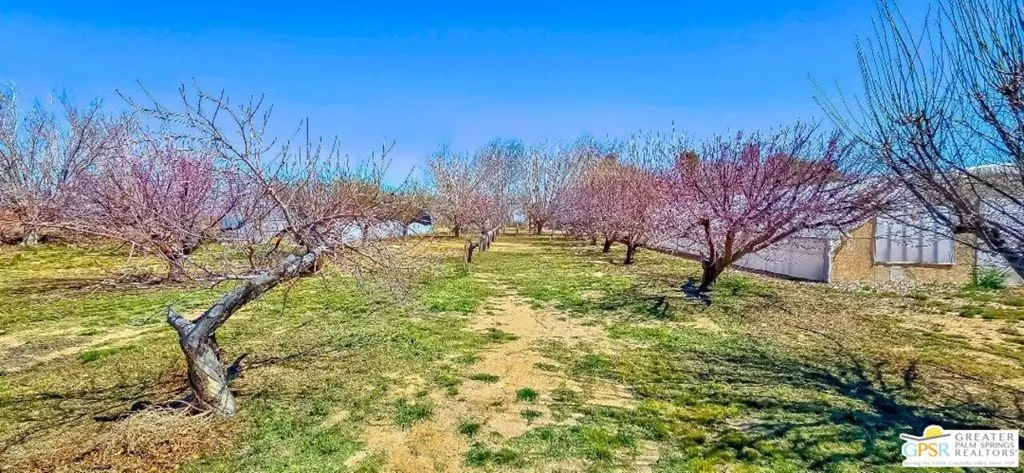 11446 Midway Avenue, Lucerne Valley, California 92356