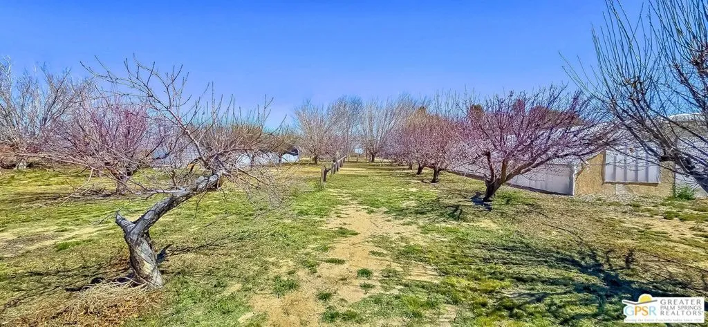 11446 Midway Avenue, Lucerne Valley, California 92356