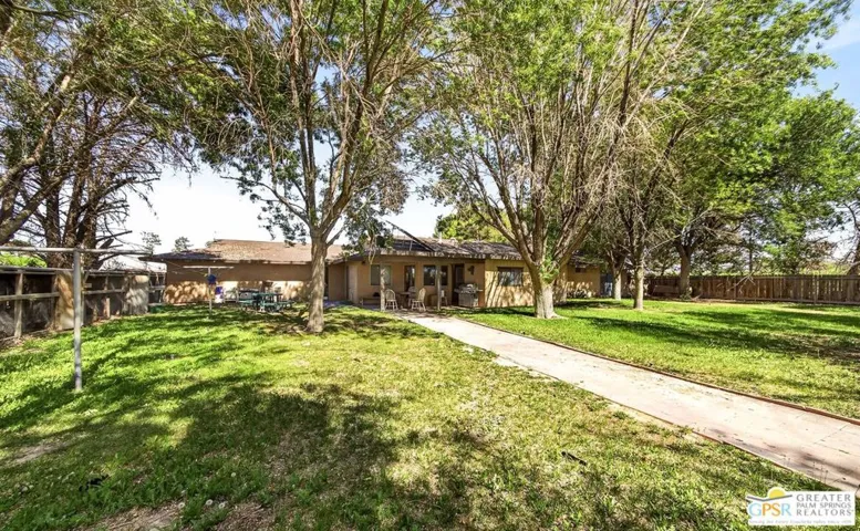11446 Midway Avenue, Lucerne Valley, California 92356