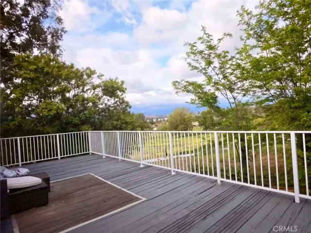 View front bedroofs Balcony