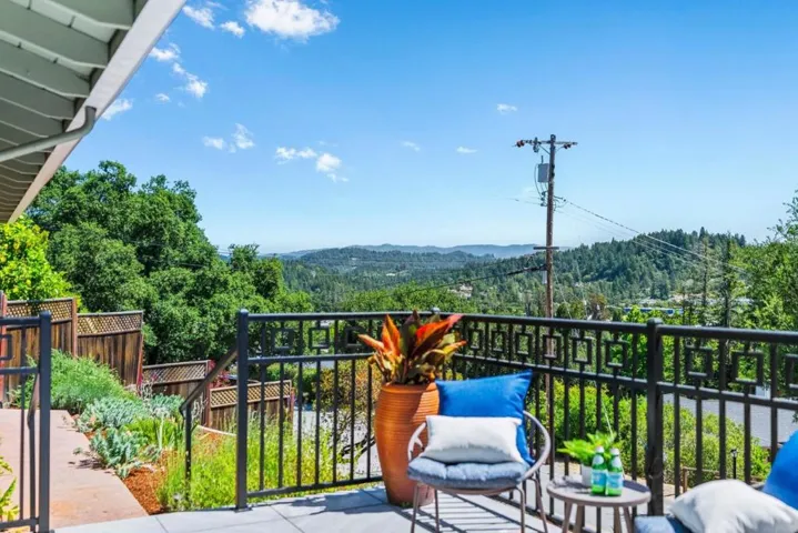 282 Twin Pines Drive, Scotts Valley, California 95066