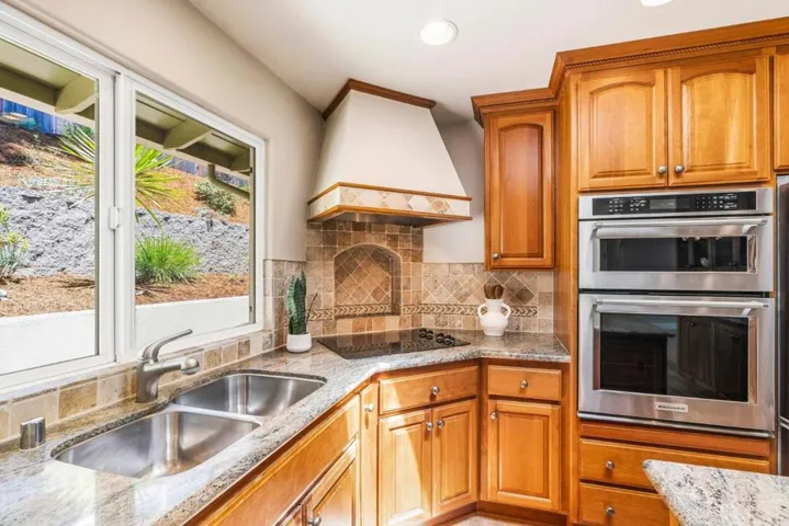 282 Twin Pines Drive, Scotts Valley, California 95066