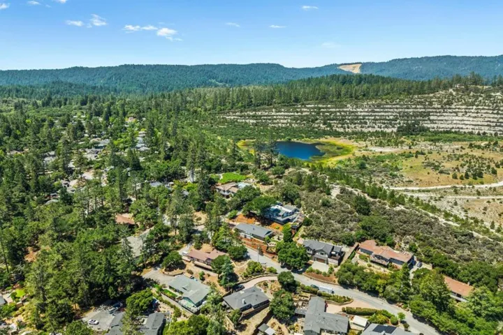 282 Twin Pines Drive, Scotts Valley, California 95066