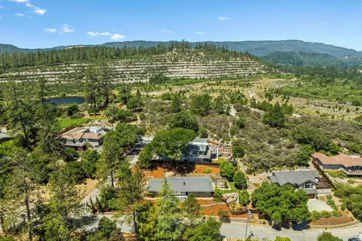 282 Twin Pines Drive, Scotts Valley, California 95066