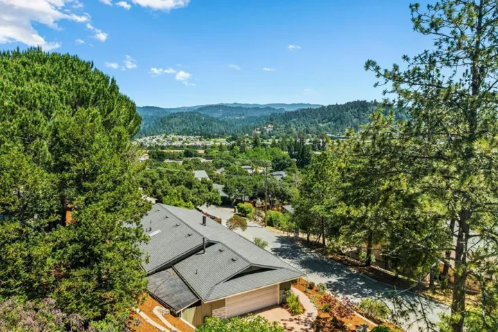 282 Twin Pines Drive, Scotts Valley, California 95066