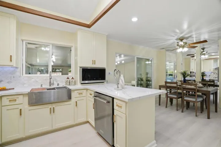 2472 Melville Way, San Jose, California 95130