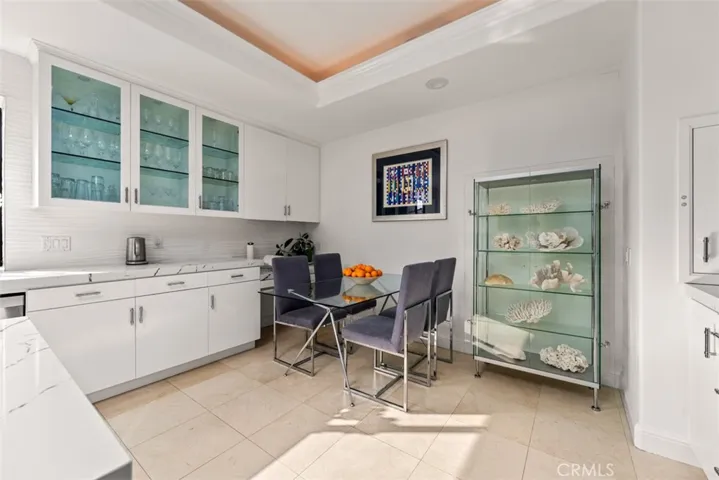 215 Poppy Avenue, Corona Del Mar, California 92625