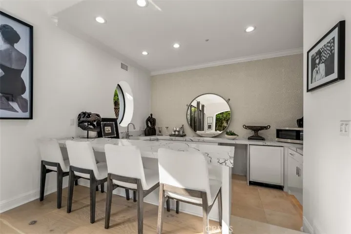 215 Poppy Avenue, Corona Del Mar, California 92625