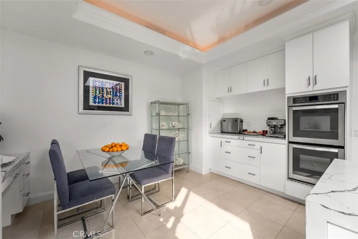 215 Poppy Avenue, Corona Del Mar, California 92625