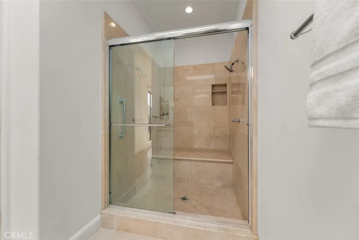 215 Poppy Avenue, Corona Del Mar, California 92625