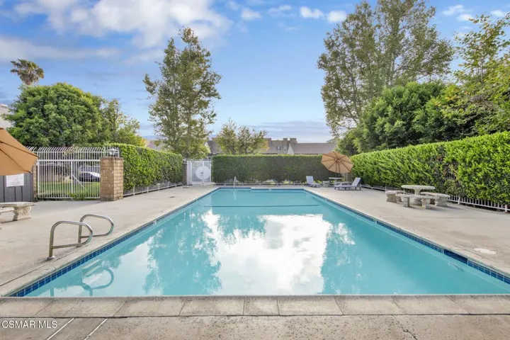 26-web-or-mls-543EArrowHwy43AzusaCA___02