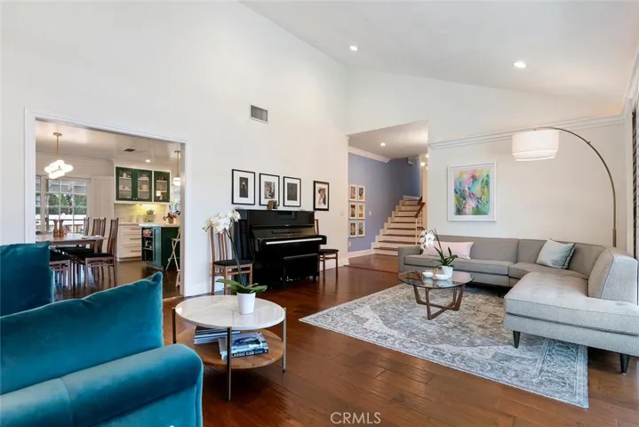 20000 Vintage, Chatsworth, California 91311