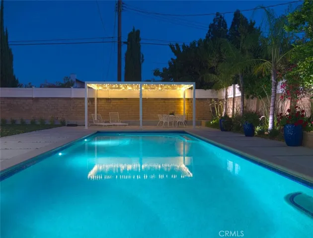 20000 Vintage, Chatsworth, California 91311