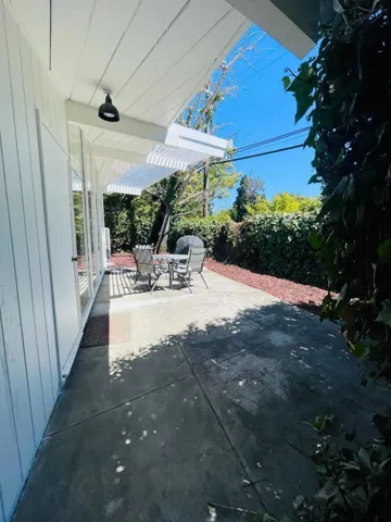 795 Greer Road, Palo Alto, California 94303