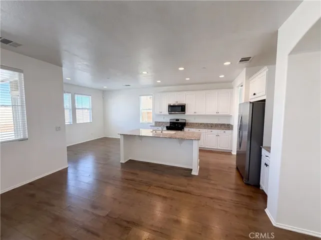 15110 Paseo Verde, Victorville, California 92394